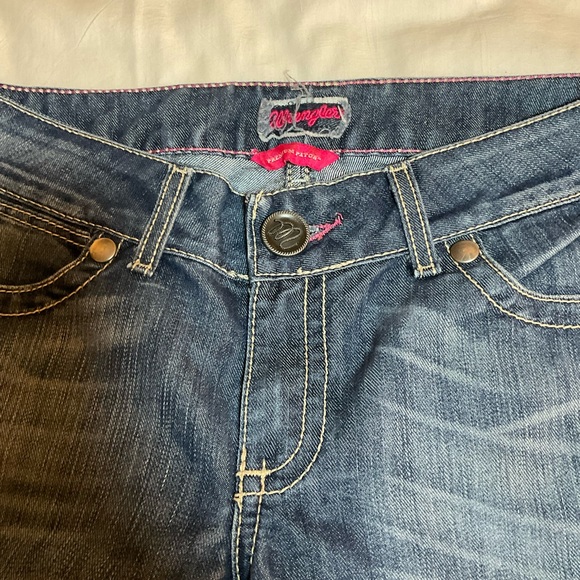 Wrangler women’s boot cut jeans size 7/8 x 34 length - Picture 3 of 7